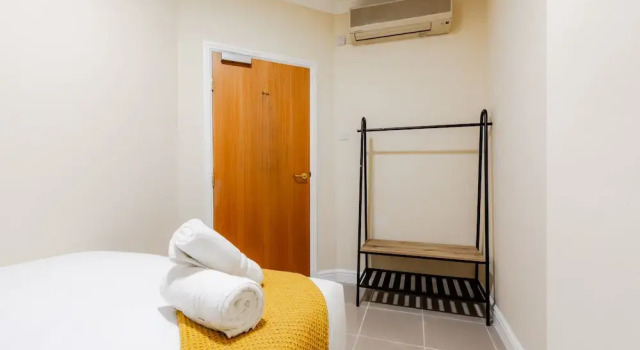 Comfy Apartments in Queensway, Забронировать Апартаменты/квартира Лондон Большой Лондон, рядом с The Reel Poster Gallery