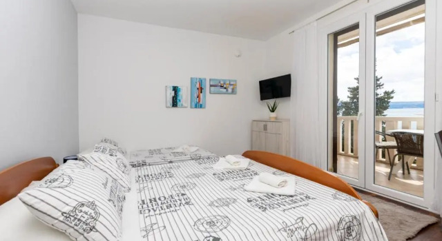 Студия Apartments Villa White House
