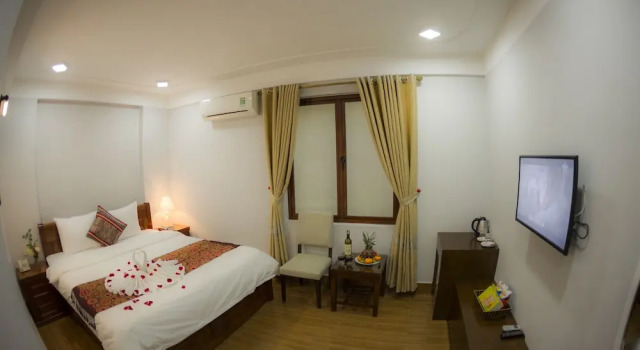 Двухместный номер Superior с балконом Camellia Sapa Hotel