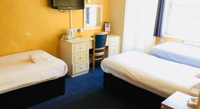 Трёхместный номер Standard Hotel Celebrity Bournemouth East Cliff by Villare hotels