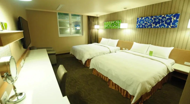 Четырёхместный номер Business Kindness Hotel - Jue Ming