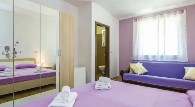 Cozy One Bedroom Apartment With Terrace