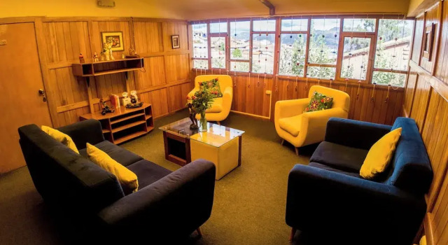 Charming Wooden Apart In Central Cusco