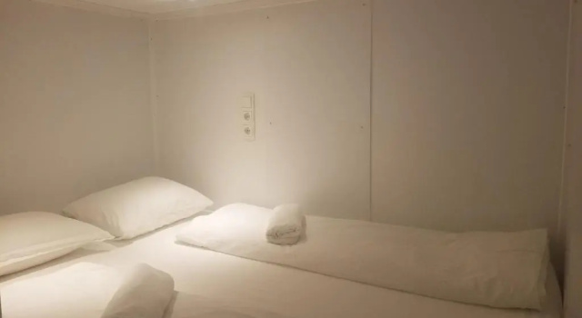 Capsula Standard Global Apt Vienna