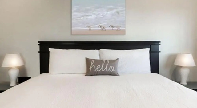 Полулюкс Sun Tower Hotel & Suites on the Beach