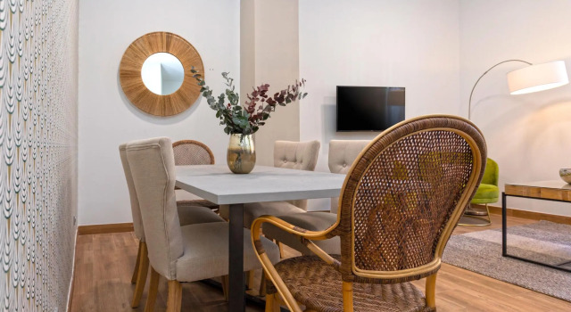 Magnificent apartment with patio in the city center. Recaredo II, Забронировать Апартаменты/квартира Апартаменты Севильи, рядом с Место рождения Диего Веласкеса, Апартаменты/квартира