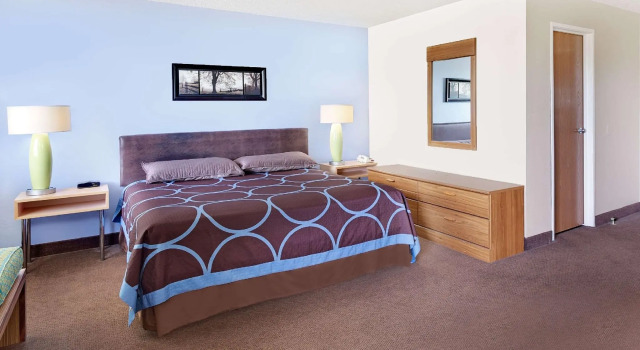 Люкс Deluxe Super 8 by Wyndham Newburgh/West Point Stewart Intl Airport