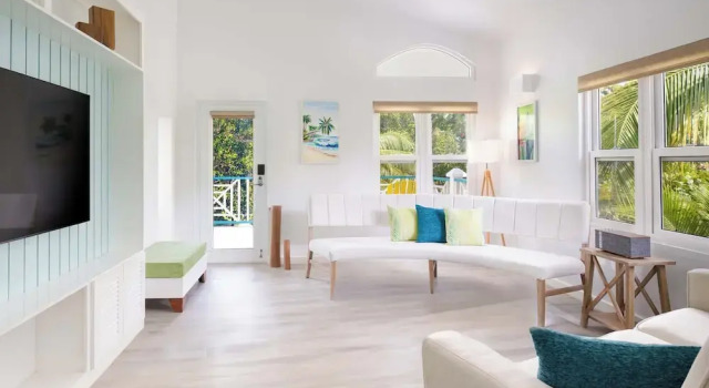 Полулюкс Reef Haven Belize
