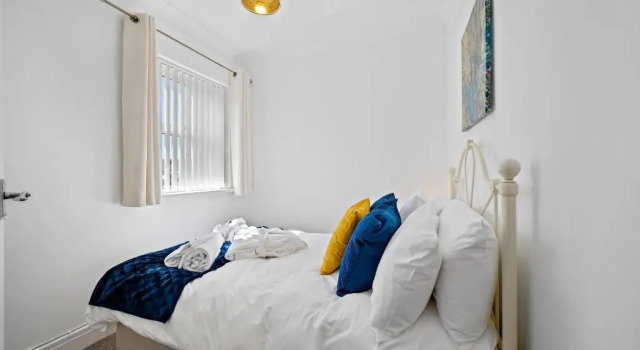 Апартаменты Stay In Cardiff Canton St. John's Court Apartment