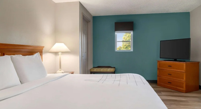 Двухместный люкс La Quinta Inn by Wyndham Columbus I-70E Reynoldsburg