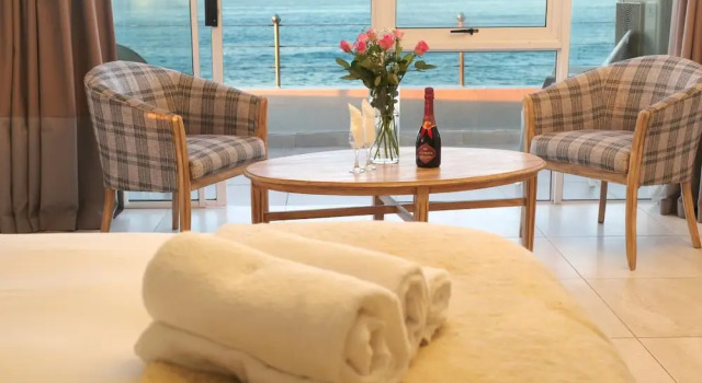Люкс The Point Hotel & Spa