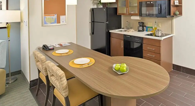 Двухместный люкс c 1 комнатой Candlewood Suites Houma by IHG
