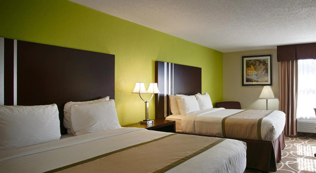 Номер Standard Best Western Lake Cumberland Inn