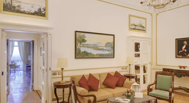 Люкс Pavarotti с 2 комнатами Grand Hotel Excelsior Vittoria