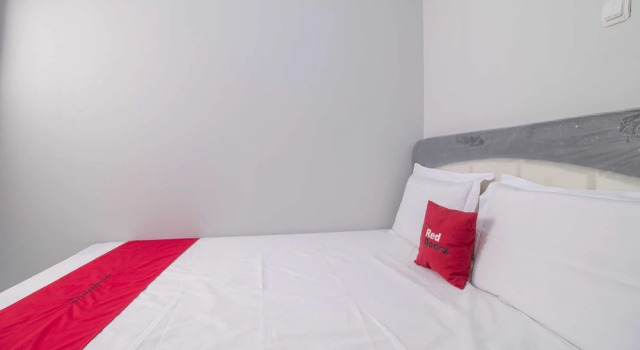 RedDoorz @ Pondok Bambu, Book Hotel Jakarta Jakarta Province