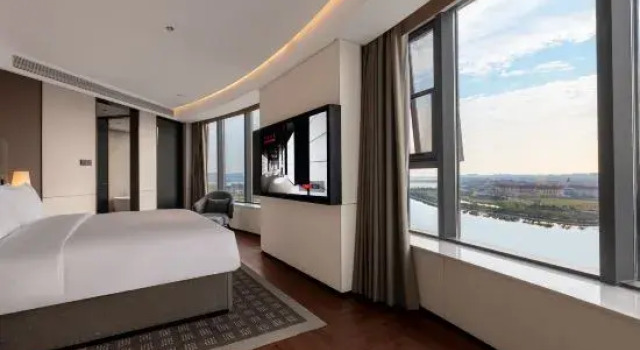 Полулюкс Deluxe IntercityHotel Sino-Euro Qingdao Seaview