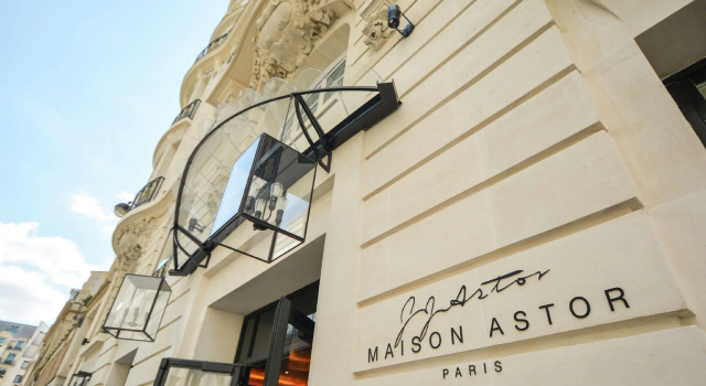 Одноместный номер Maison Astor Paris, Curio Collection by Hilton