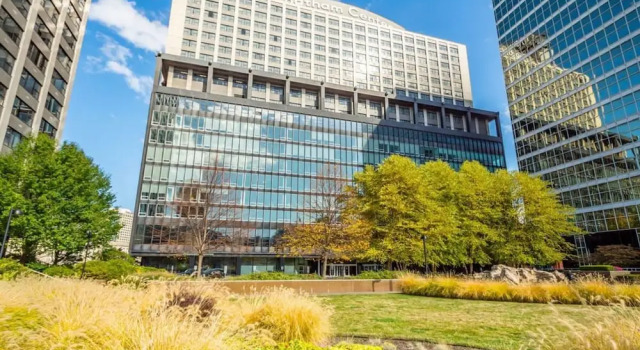 Cozysuites Modern 1BR PPG Paints Arena Pitts