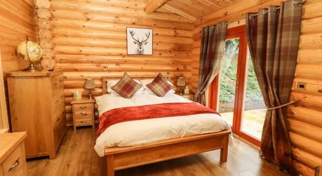 Oak Lodge, Boek Hotel Hotels in Merseyside met zwembad, Zwembad