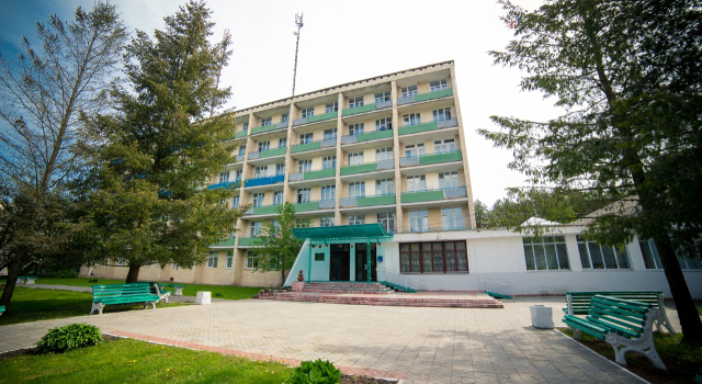 Sosnovyj bor, Minskaja oblast', Buchen Sie Hotel Radoshkovichi 