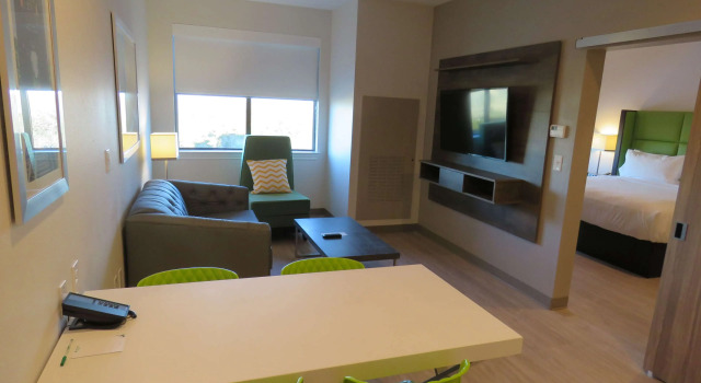 Wyndham Garden College Station, Buchen Sie Hotel College Station Texas