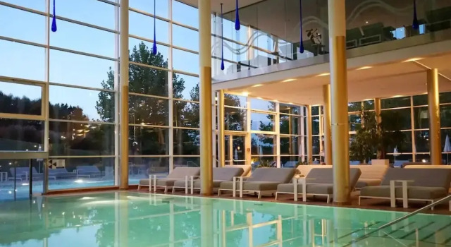 Whirlpool Suite Amadeus for an Unforgettable Holiday, Book Apartment Hotels in East Styria with Parking, Parking