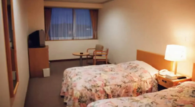 Yu Paradise Sakura, Book Hotel Sakura Chiba