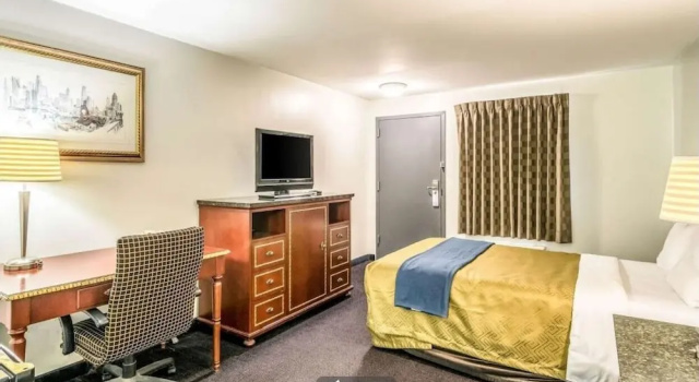 Одноместный номер Standard Portage Inn