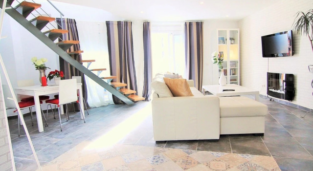 Sitges Apartment Free parking 1000 meters, Забронировать Апартаменты/квартира Отели Ситжес с бассейном, рядом с La Bassa Rodona Beach, Бассейн