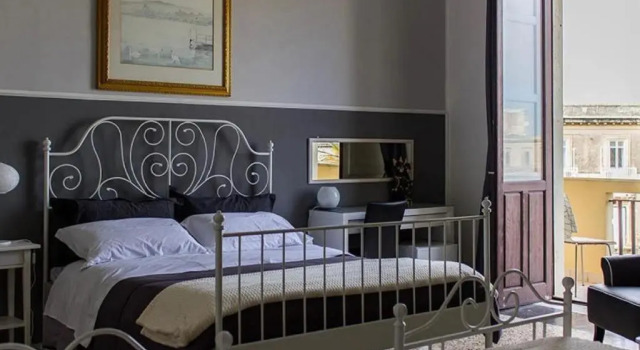 Четырёхместный номер Standard с балконом Casa Verga