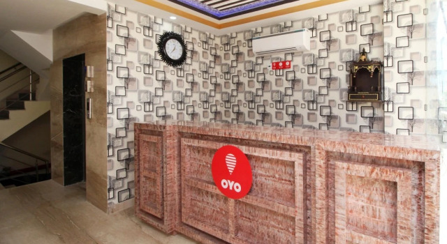 OYO 9146 Hotel HSP, Забронировать Отель Отели Нью-Дели с завтраком, Завтраки