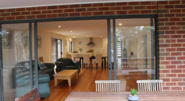 kanburra house, Book Hotel Rye 