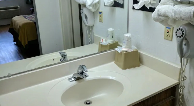 Номер Deluxe Sprucewood Inn