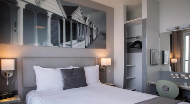 Номер Standard с видом на море Allseasons Hotel