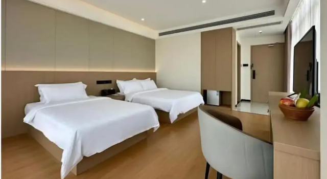 The MAJULAN Hotel, Book Hotel Hotels in Sabah with a Pool, Swimming Pool