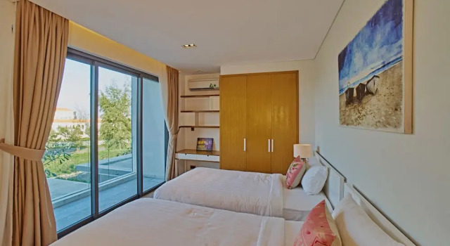 Вилла с 4 комнатами Vacation Homes Perfect Point Villa
