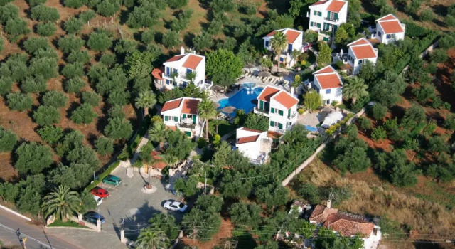 Апартаменты Paris Village Apartments