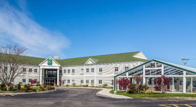 Номер Standard Quality Inn & Suites Middletown - Newport