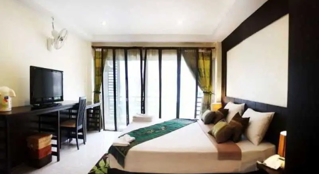 Thai Classic House 1, Забронировать Отель Патонг-Бич остров Пхукет