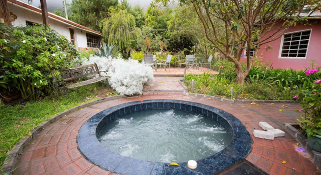Pululahua Ecolodge, Buchen Sie Hotel Quito Sierra