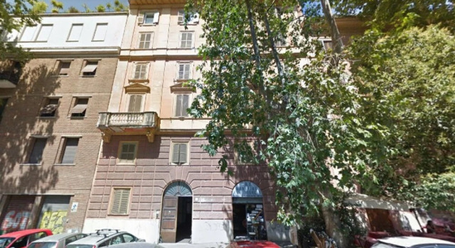 Lovely 2 bed Flat in Front of the Colosseum!, Забронировать Отель Рионе Монти Рим, рядом с Piazza della Madonna dei Monti