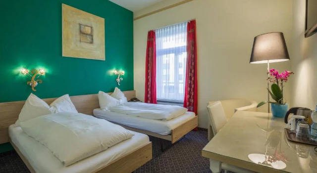 Двухместный номер Standard Hotel Ambassador