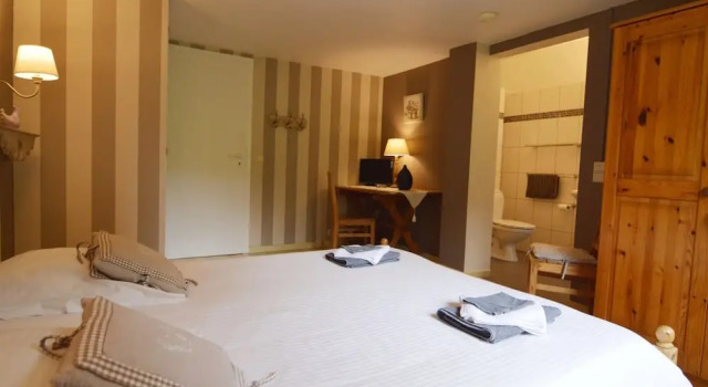 Chalet With Valley Views,, Rezerwuj Chalet Domki letniskowe w Liege, Domek