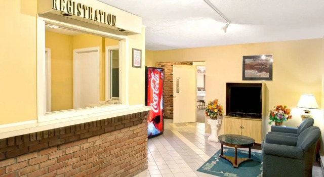 Mt Gilead Motel, Reserva ahora Motel Moteles en Chesterville, Motel
