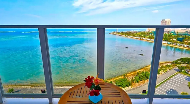 Номер Standard с видом на море Beach Front Tower Mihama by DSH