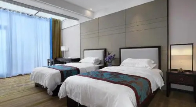 Dunhuang Hanhua International Hotel, Book Hotel Hotels in Jiuquan with Parking, Parking