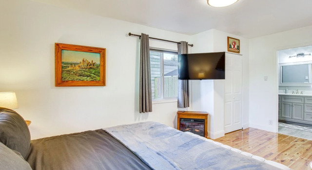 Charming Arlington Home w/ Hot Tub & Fenced Yard!, Réserver Maison de vacances Arlington Washington (state)