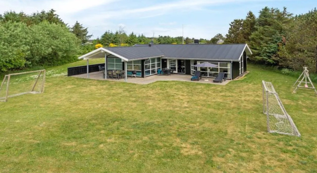 "Aiyana" - 530m from the sea in NW Jutland