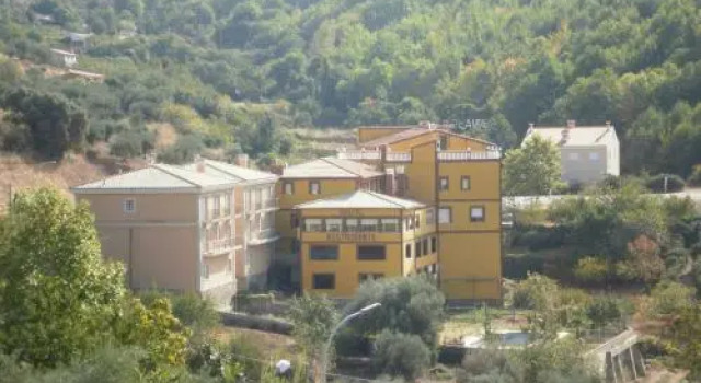 Hostal Restaurante Solaire, Book Hotel Billige hoteller i Caceres Province