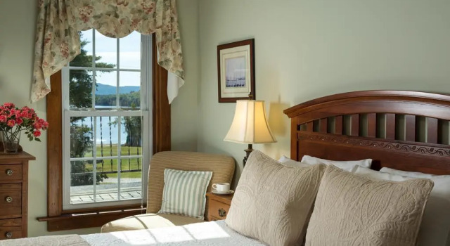 Inn at Pleasant Lake, Buchen Sie Hotel New London Mount Sunapee Resort